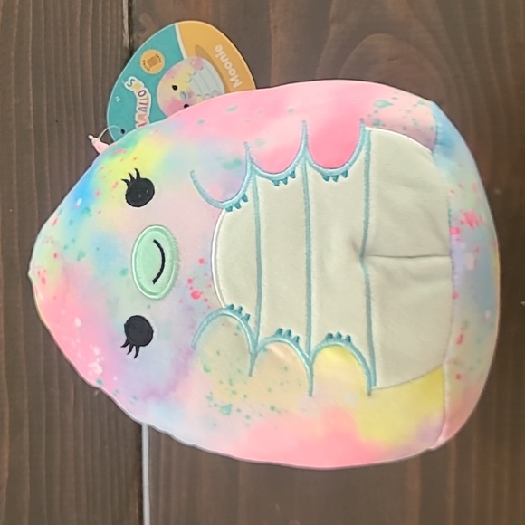 Squishmallows Toys Nwt Moonie The Water Bear Squishmallow 7 Poshmark